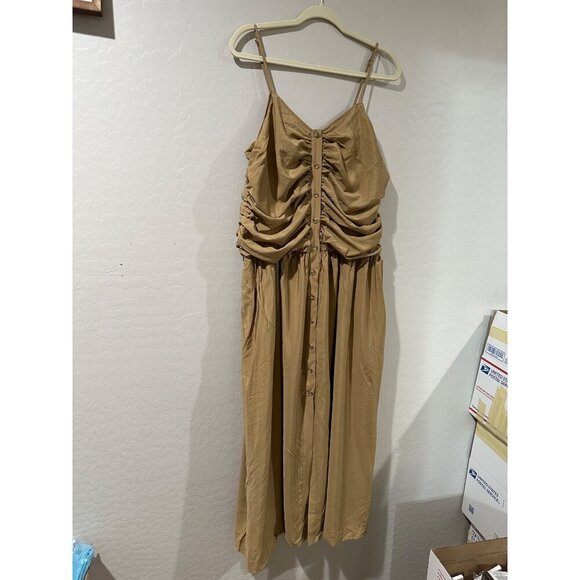 Future Collective Women's Ruched Midi Tank Dress V-Neck Size L NWT - Picture 4 of 8